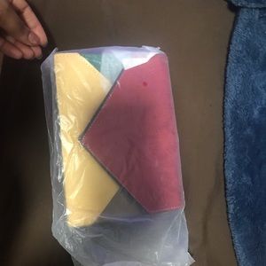 Never worn trendy purse that just sits in my closet